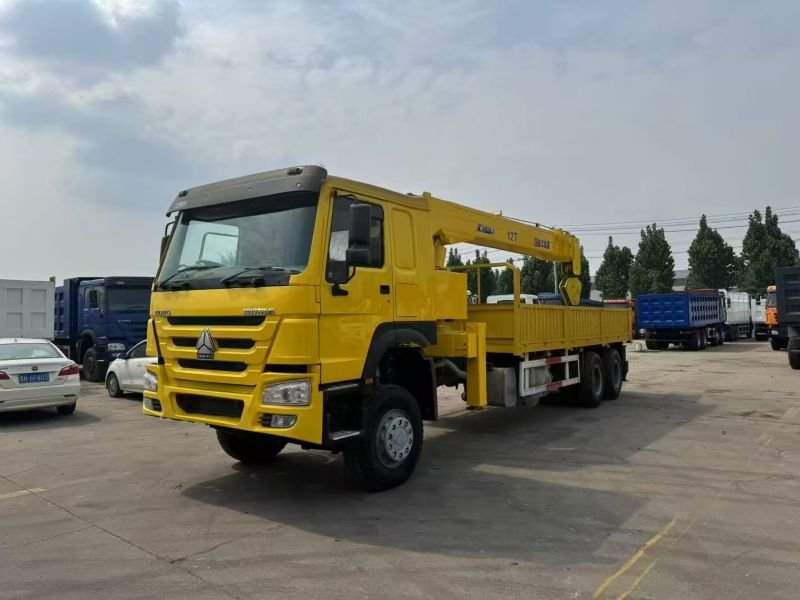 SINOTRUK HOWO 6x4 371HP Dump Truck 20-30 Tons Tipper Truck for Construction - Image 5