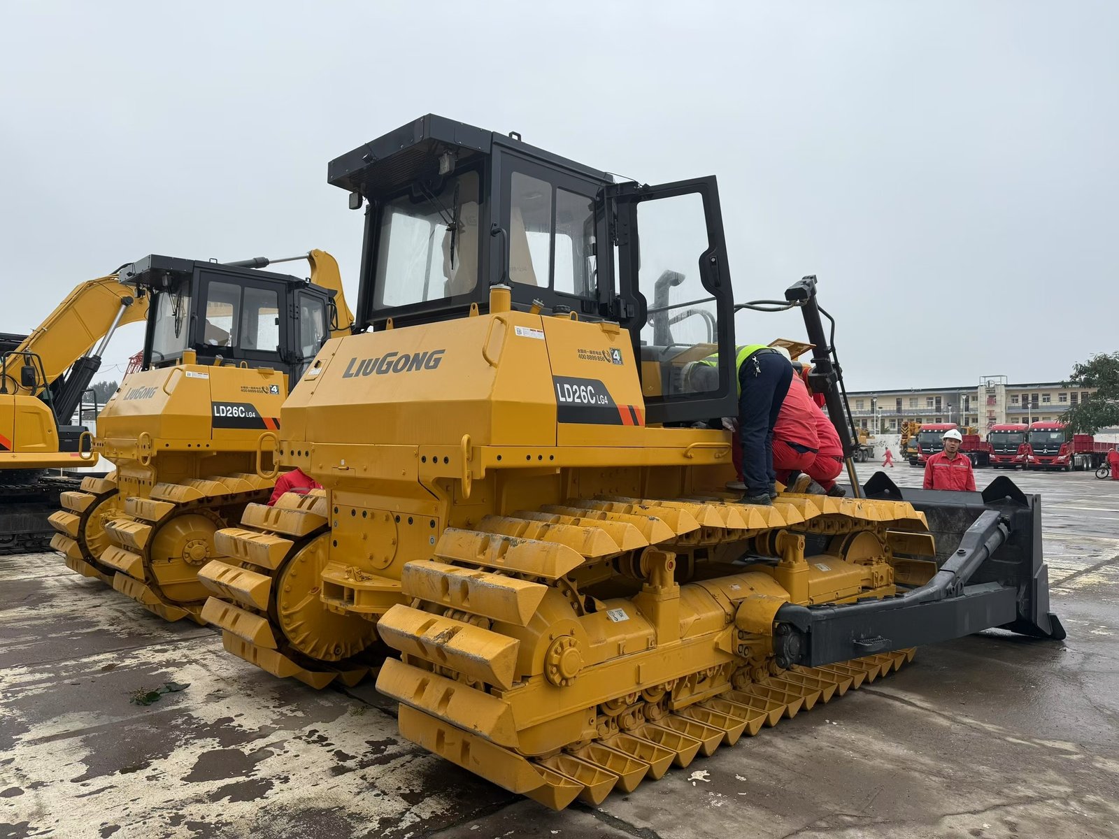 Full Series Bulldozers for Sale | 130HP to 520HP Crawler Dozers - Image 8